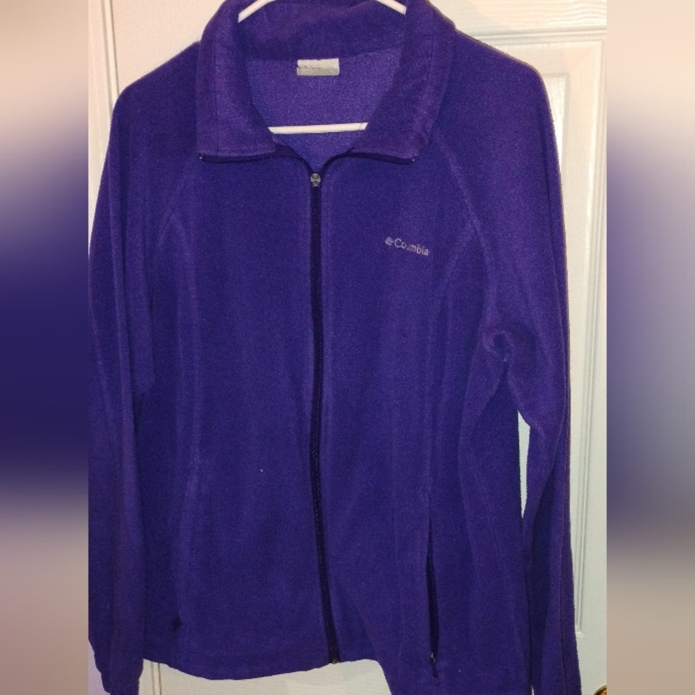 Women's Purple size XL Columbia fleece jacket
